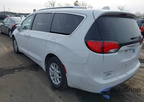 2020 Chrysler Pacifica Touring L z USA, uszkodzony, nr VIN 2C4RC1BG2LR137644